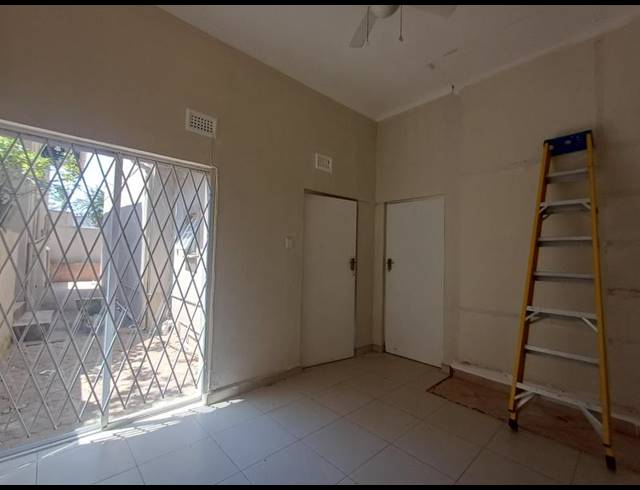2 BEDROOM PROPERTY TO RENT IN GLEN ASHLEY